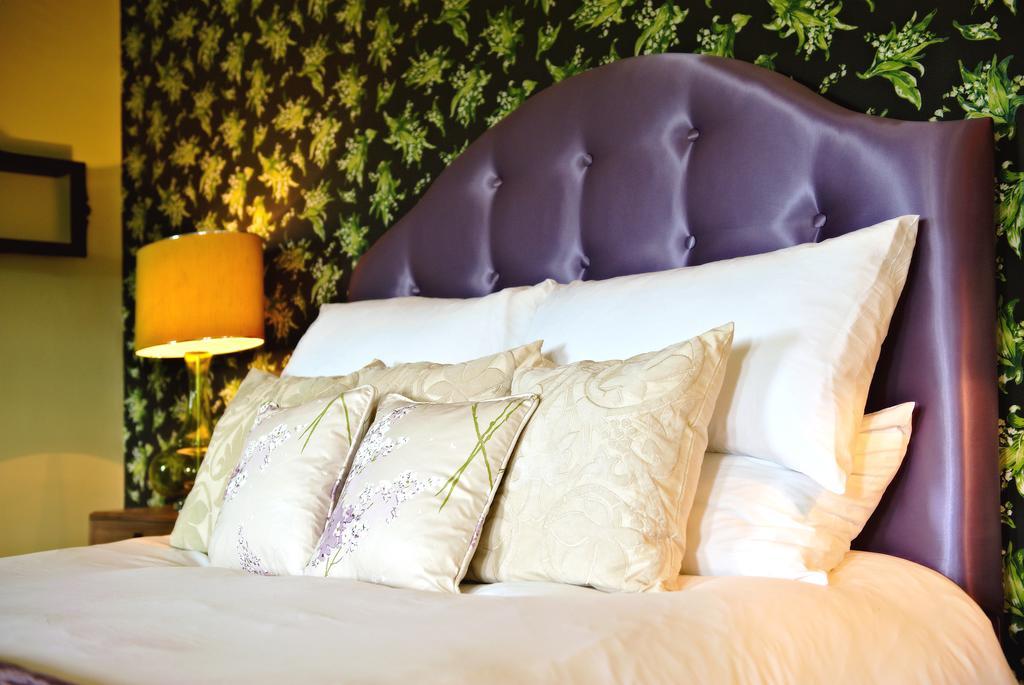 Moorland Garden Hotel เยลเวอร์ตัน ภายนอก รูปภาพ
