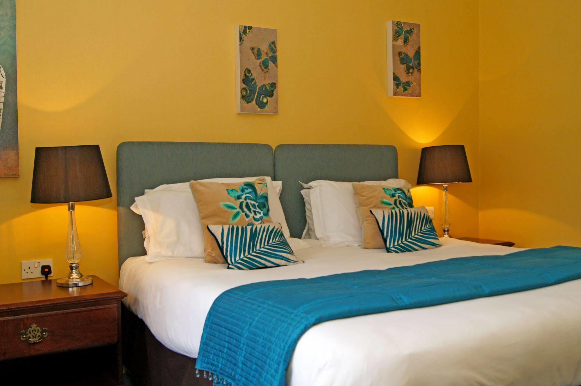 Moorland Garden Hotel เยลเวอร์ตัน ภายนอก รูปภาพ